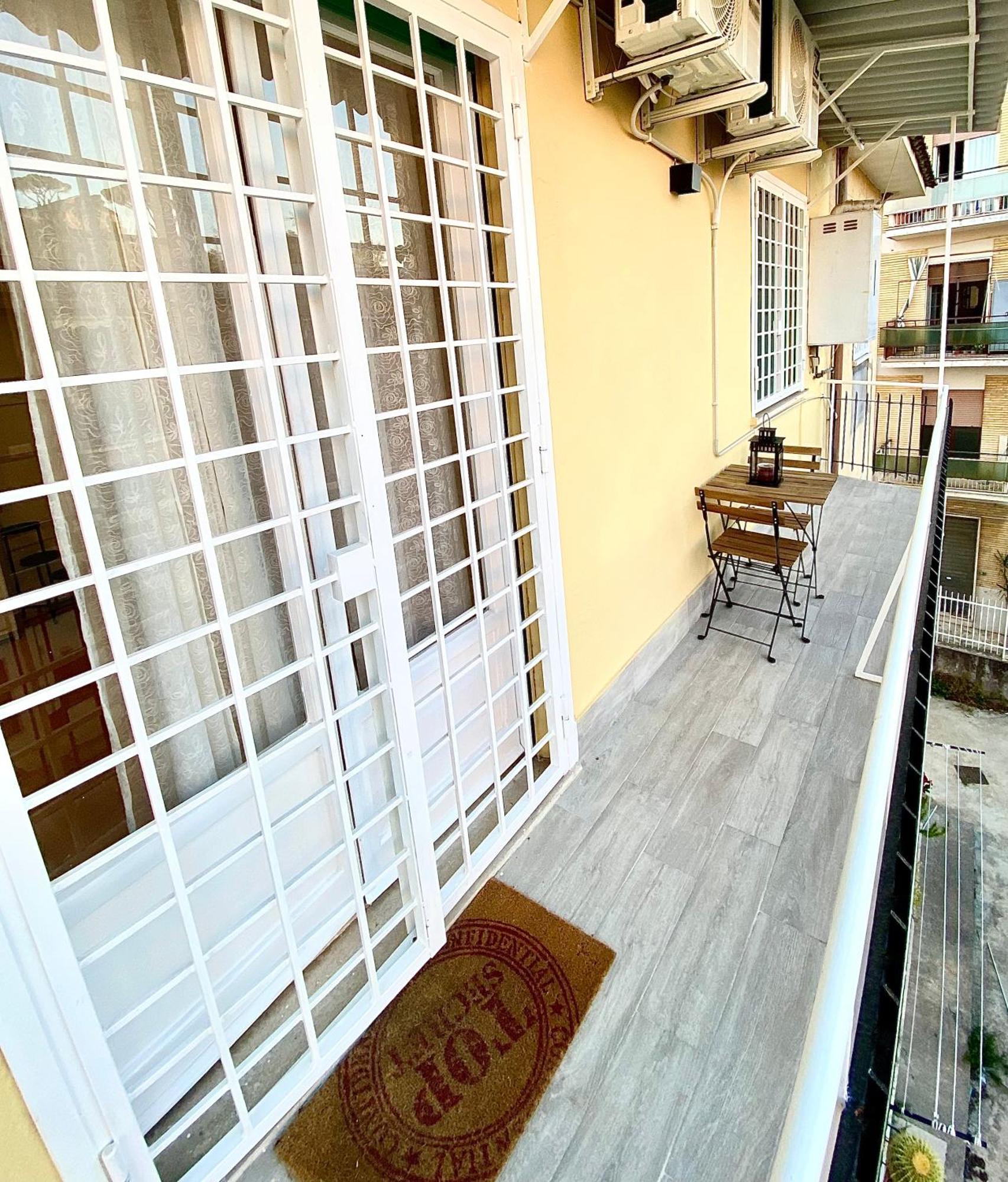 Capuanshome-Intero Appartamento Rom Exteriör bild